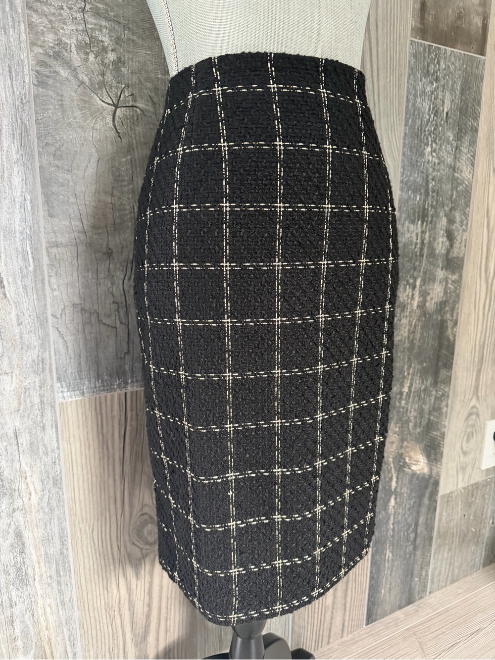 Hobbs London Ashley Windowpane Bouclé Pencil Skirt